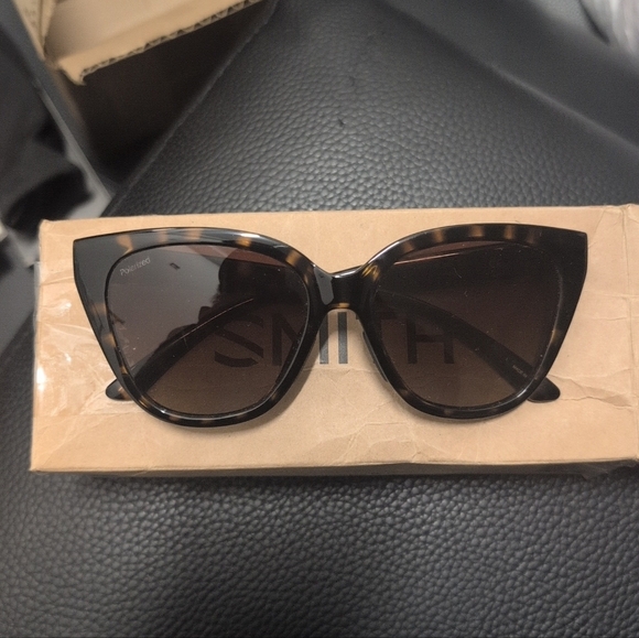 SMITH Women\'s Cateye Tortoise Sunglasses NIB main image 5
